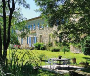 Portrait d'entreprises CCI Tarn - Le Château de Verdalle ouvre son jardin extraordinaire au public